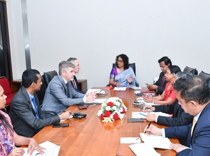 இலங்கையில் தொழிற்கல்வி மற்றும் பயிற்சி வாய்ப்புகளை மேம்படுத்துவதற்காக உலக வங்கி பிரதிநிதிகள் இலங்கை பிரதமருடன் கலந்துரையாடல்