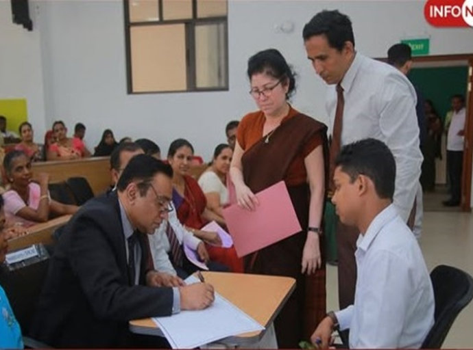 குளியாப்பிட்டிய புதிய தொழில்நுட்ப தேசிய கல்வியியற் கல்லூரியின் முதல் பயிற்சிக் குழு பதிவு