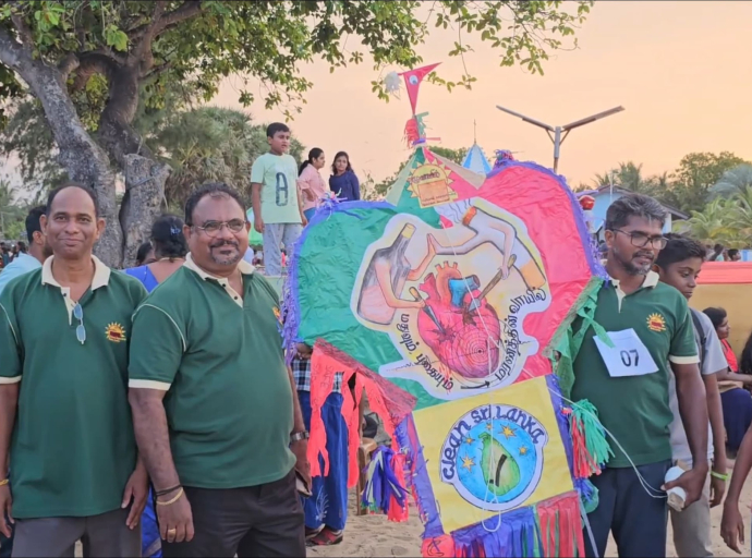 மட்டக்களப்பு மாநகர சபையின் ஏற்பாட்டில் மாபெரும் பட்டத் திருவிழா!