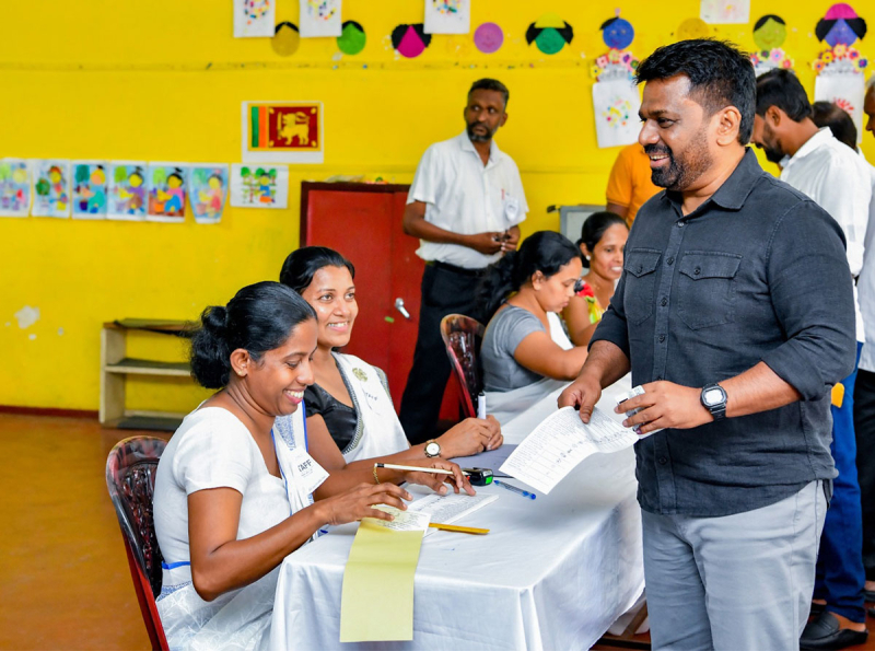 ஜனாதிபதி வாக்களித்தார்