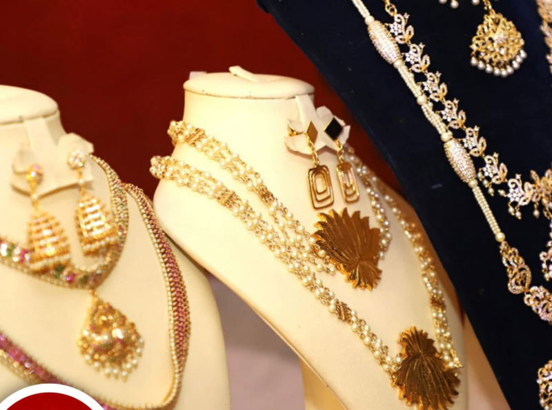 ஆபரண உற்பத்தியாளர்களுக்கு வணிக வாய்ப்புகளை உருவாக்கும் நோக்கில் &quot;தோடு&quot; கண்காட்சி கண்டியில்