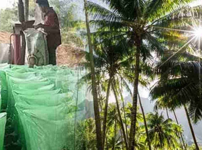 நிவாரண விலையில் தென்னை உரம் பகிர்ந்தளிக்கும் நிகழ்வு பளுகஸ்வெவ வத்தையில்