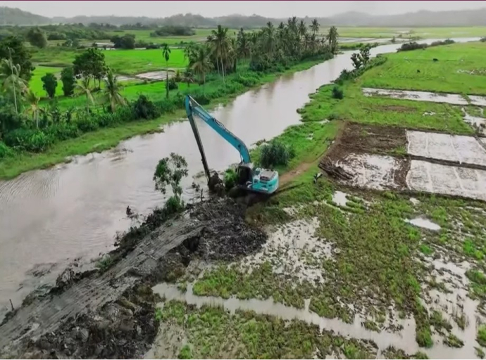 பொல்வதுமோதர ஆற்றில் உள்ள தடைகளை அகற்றும் பணி ஆரம்பம்
