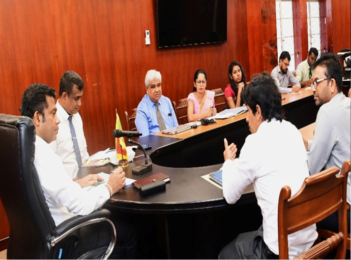 துணை மருத்துவ சேவையில் உள்ள பல பிரச்சினைகளுக்கு உடனடி தீர்வு