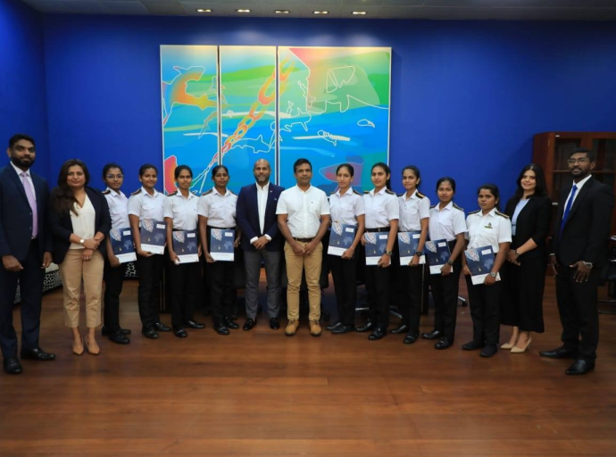 “She Can Sail the Seas” திட்டத்தின் கீழ் பயிற்சியை முடித்த 09 பெண் கெடட்டுகளுக்கு நியமனக் கடிதங்கள்