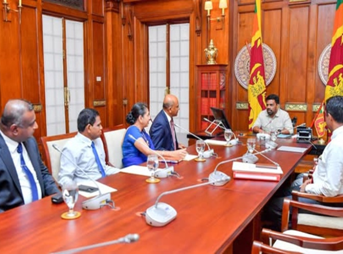 ஸ்ரீலங்கன் எயார்லைன்ஸ் லிமிடெட் மற்றும் வரையறுக்கப்பட்ட விமான நிலையங்கள் மற்றும் விமான சேவைகள் (இலங்கை) (தனியார்) நிறுவனங்களில் நடந்த மோசடி, ஊழல் மற்றும் முறைகேடுகளை விசாரிக்க ஜனாதிபதி விசேட விசாரணைக் குழு