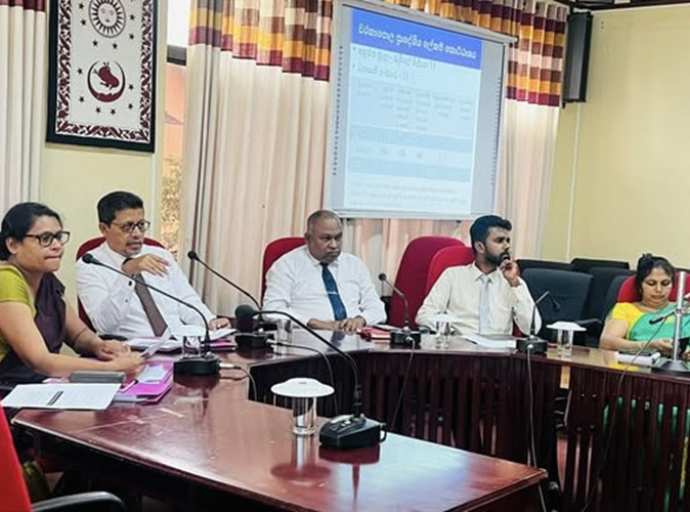 கேகாலை மாவட்டத்தின் அபிவிருத்தி திட்டங்களின் முன்னேற்றம் குறித்து மதிப்பாய்வு