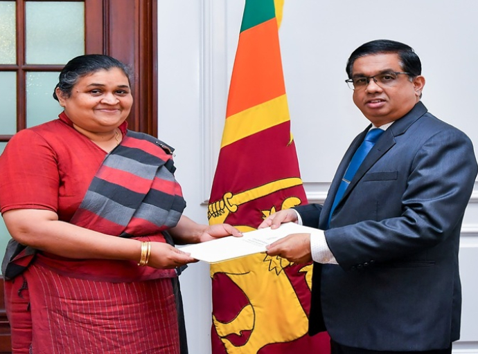 ஊவா மாகாணத்தின் பிரதம செயலாளராக திருமதி பீ.ஏ.ஜீ. பெர்னாண்டோ நியமனம்