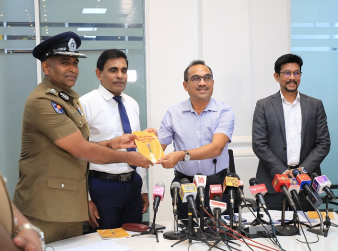 மேல் மாகாணத்தில் போக்குவரத்து குற்றங்களுக்கான நேரடி அபராதம் வசூலிக்கும் திட்டம் ஆரம்பம்