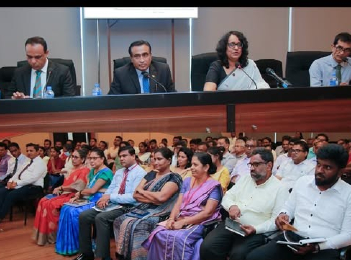 புதிய கல்வி சீர்திருத்தம் தொடர்பான பல்கலைக்கழக விரிவுரையாளர்களின் சங்கத்திற்கு தெளிவு படுத்தல்