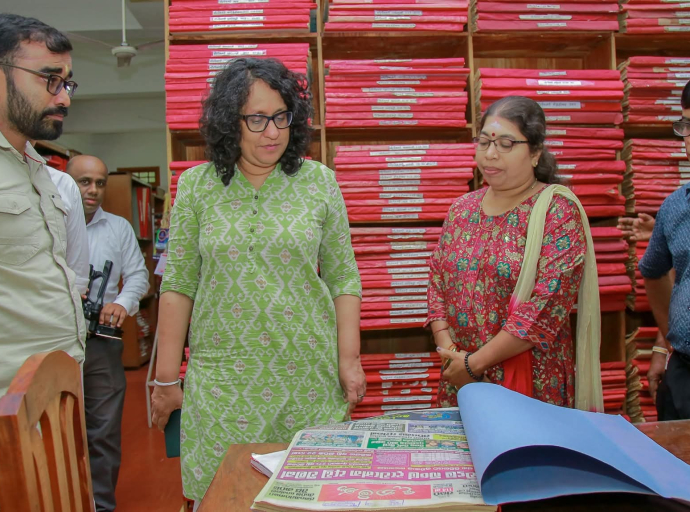 யாழ்ப்பாண நூலகம் எரிக்கப்பட்ட இழப்பை ஈடு செய்ய முடியாத போதும் அபிவிருத்தி செய்யப்படும் - பிரதமர் 
