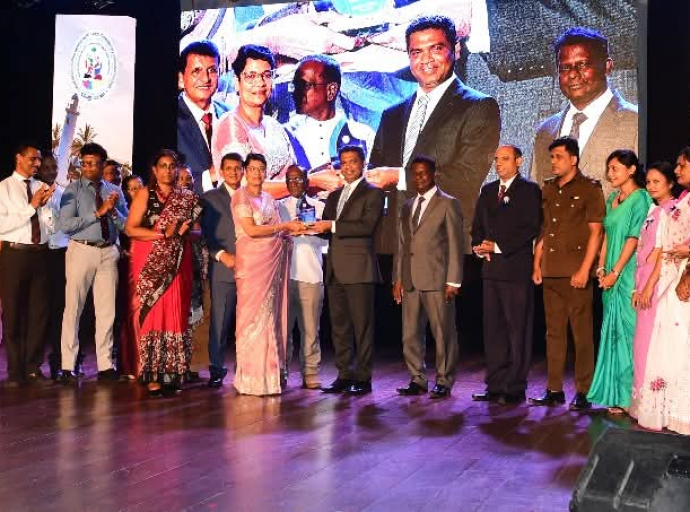 தென் மாகாண சுகாதார வீரர்களின்   "தெற்கு சுகாதார வீரர்கள் (தட்சிண சுவ விருவோ) – 2024 " விருது வழங்கும் விழா 