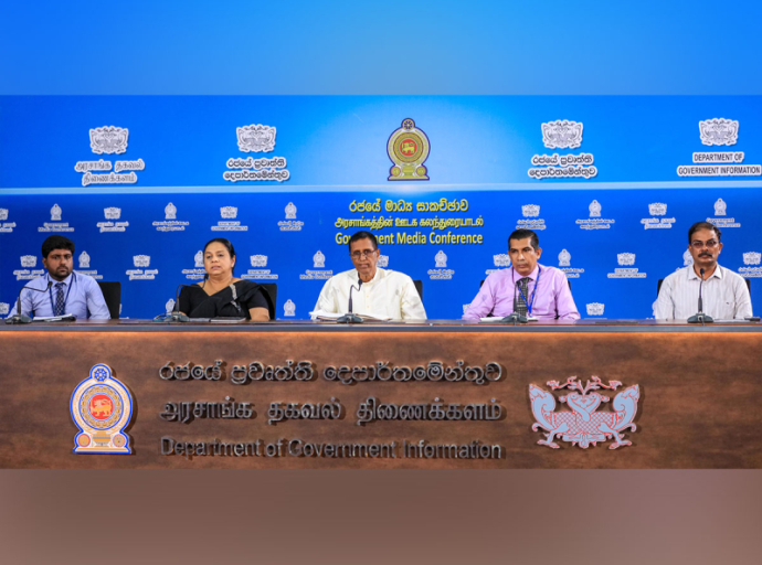 நாட்டில் தமிழ் மொழி இலக்கியத்தை உருவாக்கும் நோக்கில் தமிழ் மொழி எழுத்தாளர்களுக்கான படைப்பாக்கல்திறன் தொடர்பாடலில் டிப்ளோமா கற்கைநெறி