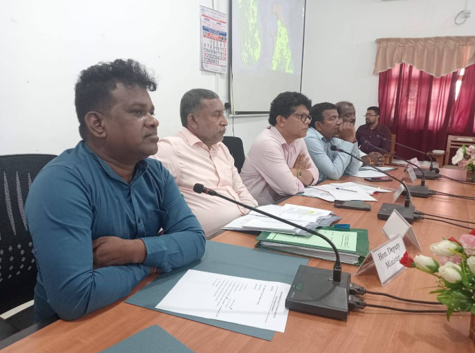 வவுனியா மாவட்டத்தில் தாவரவியல் பூங்கா மற்றும் தேசிய பூங்கா தொடங்குவதற்கான நடவடிக்கைகள்.