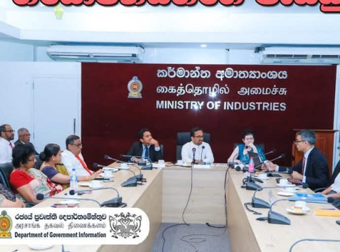 புதிய அரசாங்கத்தின் வெளிப்படைத் தன்மை சர்வதேச நாணய நிதிய பிரதிநிதிகளின் பாராட்டுக்கு