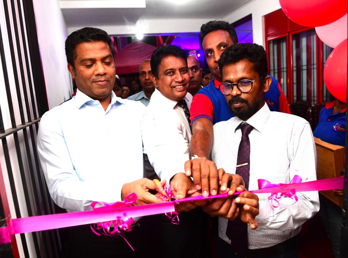 இலங்கை அஞ்சல் துறையின் ‘எல்ல’ அஞ்சல் நிலையத்தின் சுற்றுலா பயணிகளுக்கான இல்லம்  மற்றும் முத்திரை அலுவலகம் 