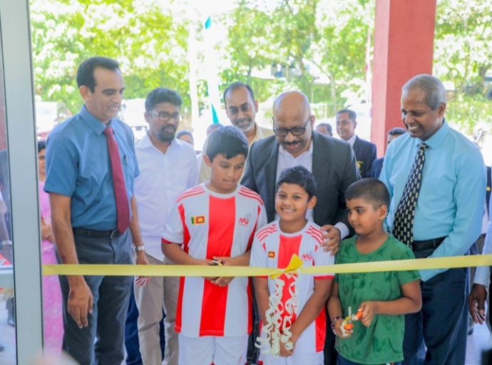 இரத்தினபுரி மாவட்ட விளையாட்டு அரங்கின் ஓடுபாதை திறந்து வைக்கப்பட்டது
