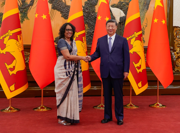 சீன ஜனாதிபதி மற்றும் பிரதமர் ஹரிணி அமரசூரியவிற்கும் இடையே  சீனாவுடனான இலங்கையின் உறவைப் பலப்படுத்தும் வகையிலான பேச்சுவார்த்தை