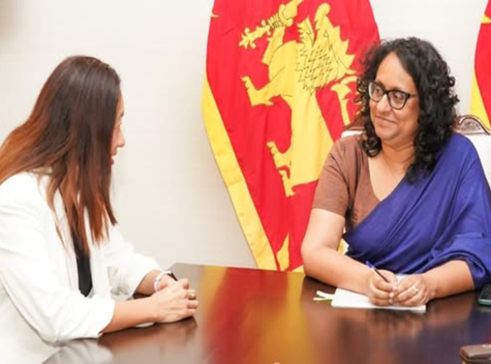 இலங்கைக்கான அமெரிக்க ஐக்கிய நாடுகளின் தூதுவருக்கும் பிரதமர் கலாநிதி ஹரிணி அமரசூரியவுக்கும் இடையிலான சந்திப்பு.