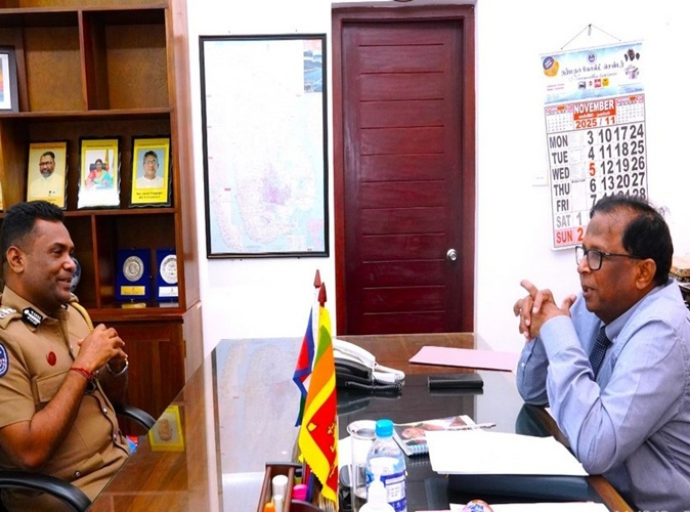 காணி மோசடிகள், சட்டவிரோத மணல் அகழ்வு மற்றும் போதைப்பொருள் பாவனை ஆகியவற்றைக் கட்டுப்படுத்துவதற்குப் பொலிஸார் கூடுதல் அக்கறையுடன் செயற்பட வேண்டும் – வட மாகாண ஆளுநர் 