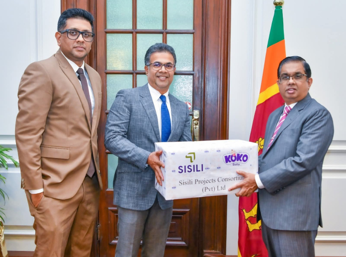 Sisili Projects Consortium Pvt Ltd நிறுவனத்தினால் 2 மில்லியன் ரூபா பெறுமதியான குழந்தை சுகாதாரப் பொருட்கள் நன்கொடை