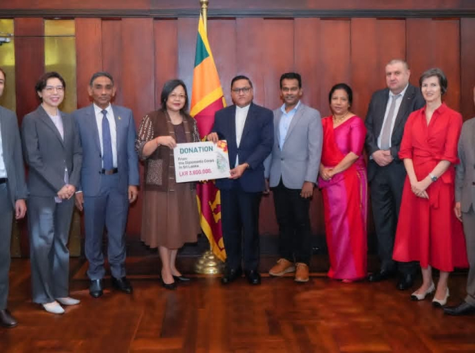 கொழும்பில் உள்ள இராஜதந்திரிகளின் தனிப்பட்ட நிதியிலிருந்து‘Rebuilding Sri Lanka’ நிதியத்திற்கு 3.6 மில்லியன் ரூபா நிதி நன்கொடை