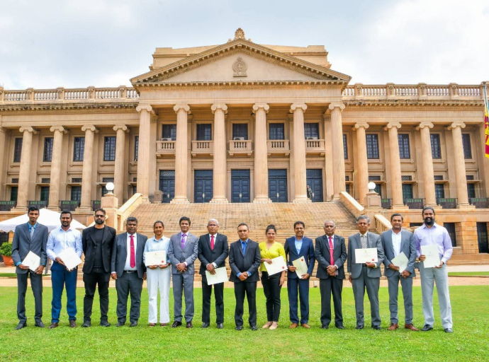 NIRDC இன் கீழ் முதல் காலாண்டில் தேர்ந்தெடுக்கப்பட்ட 09 திட்டங்களுக்காக புத்தாக்கத்தினருக்கு 227 மில்லியன் ரூபா நிதி வசதிகள் வழங்கி வைப்பு