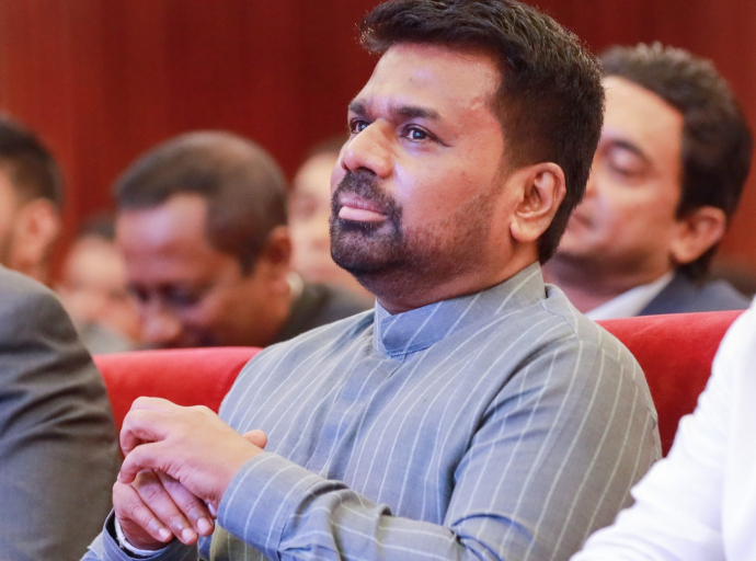 நாட்டைக் கட்டியெழுப்பும்போது, அரச பொறிமுறை குறித்தும், இலங்கை மக்களின் தனித்துவமான உள்ளார்ந்த குணங்களிலும் நம்பிக்கை கொண்டுள்ளோம்  மத்திய மலைநாட்டை மீட்டெடுக்க நீண்டகால திட்டம் தொடங்கப்படும் - ஜனாதிபதி