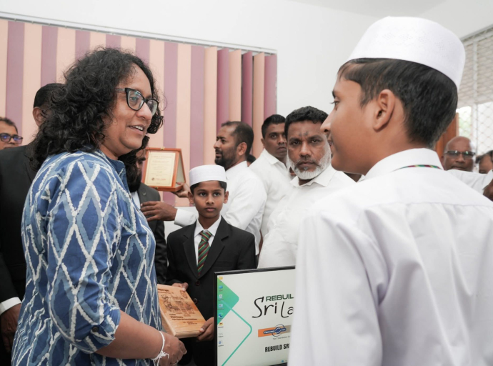 புத்தளம் ஸாஹிரா வித்தியாலயத்தின் மாணவர்களால் உருவாக்கப்பட்ட உத்தியோகபூர்வ இணையத்தளம் பிரதமர் தலைமையில் திறந்து வைக்கப்பட்டது 