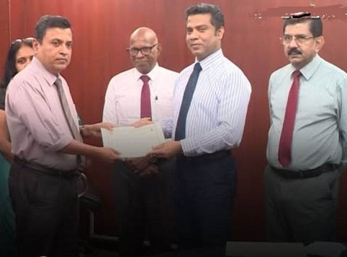 ஒவ்வொரு ஆண்டும் ஜனவரி மாதம் கர்ப்பப்பை வாய்ப் புற்றுநோய் சம்பந்தமான விழிப்புணர்வு மாதமாகும்