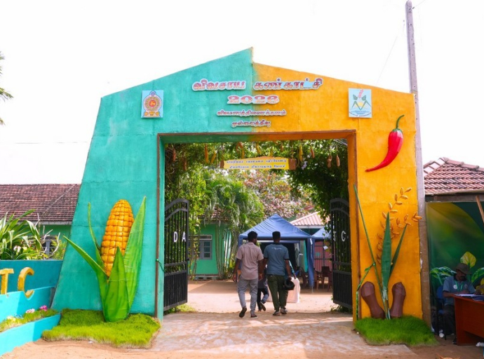 காலநிலைச் சவால்களை வென்று நிலைபேறான விவசாயத்தை நோக்கி!” – ஒட்டுசுட்டான் விவசாயக் கண்காட்சியை ஆளுநர் பார்வையிட்டார்