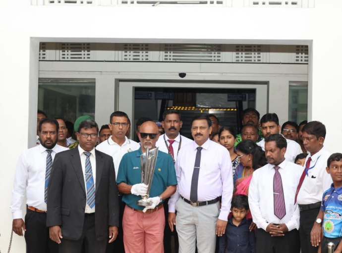 T20 உலகக்கிண்ணக் கிரிக்கெட் தொடருக்கான கிண்ணம் யாழ்ப்பாண மாவட்ட செயலகத்திற்கு வருகை