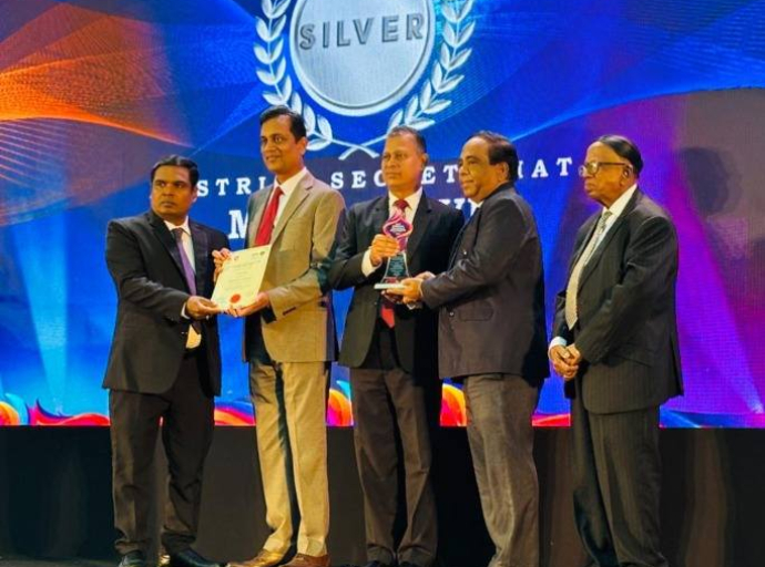 சிறந்த வருடாந்த அறிக்கை மற்றும் கணக்குகள் விருதுகள் – 2025 : முல்லைத்தீவு மாவட்டச் செயலகம் முதன்முறையாக விருதை பெற்றது
