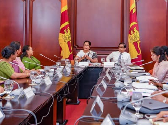 பெண்கள் பற்றிய தேசிய ஆணைக்குழுவின் கலந்துரையாடல்