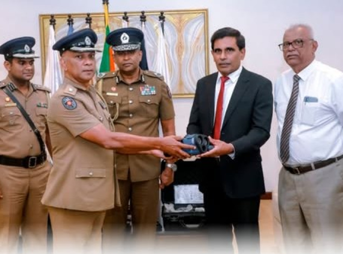 இலங்கை பொலிஸிற்கு 556 மில்லியன் ​பெறுமதிவாய்ந்த நவீன உபகரணங்கள்