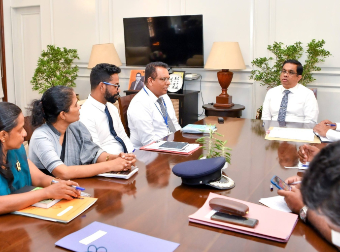 முழு நாடுமே ஒன்றாக' தேசிய செயற்பாட்டில் மகாவலி இளைஞர் படையணியை இணைத்துக்கொள்வது குறித்த கலந்துரையாடல்