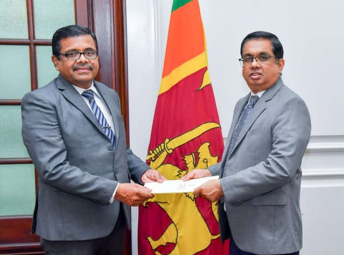 பெருந்தோட்ட மற்றும் சமூக உட்கட்டமைப்பு வசதிகள் அமைச்சின் புதிய செயலாளராக குணதாச சமரசிங்க நியமனம்