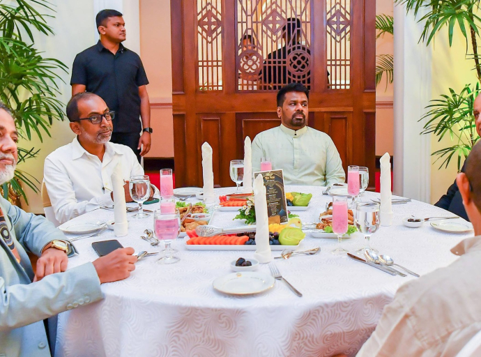 இப்தார் நிகழ்வில் ஜனாதிபதி பங்கேற்பு