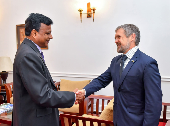 அவுஸ்திரேலியா உயர்ஸ்தானிகர் மற்றும் ஜனாதிபதி பணிக்குழாம் பிரதானி இடையில் சந்திப்பு