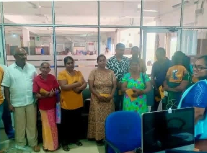 திட்வா புயலால் பாதிக்கப்பட்ட அனுராதபுரம், நொச்சியகமவில் உள்ள வணிகங்களை மீண்டும் கட்டியெழுப்ப அரசாங்க உதவி