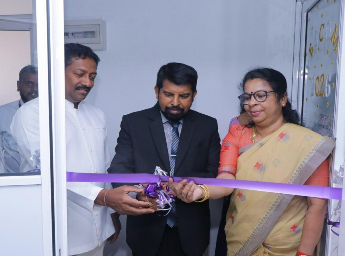 பதிவாளர் நாயகம் திணைக்களத்தின் புதிய அழைப்பு மையம் மற்றும் நவீனமயமாக்கப்பட்ட இணையதளம் திறந்து வைக்கப்பட்டது "1930" அவசர அழைப்பு இலக்கம் அறிமுகம்