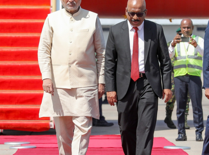 இரண்டு நாள் உத்தியோகபூர்வ விஜயம் மேற்கொண்டு இந்திய உப ஜனாதிபதி இலங்கைக்கு வருகை