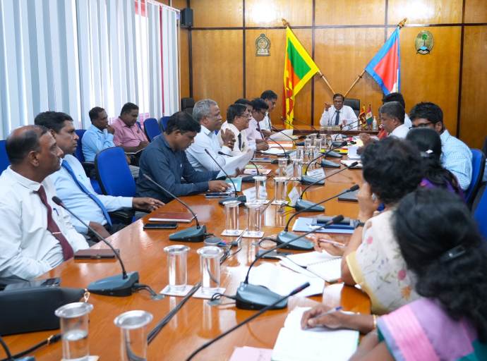 விவசாய அமைச்சின் கீழ் முன்னெடுக்கப்படும் அபிவிருத்தித் திட்டங்களின் முன்னேற்றம் குறித்த மீளாய்வுக் கூட்டம், கௌரவ ஆளுநர் தலைமையில் நடைபெற்றது.