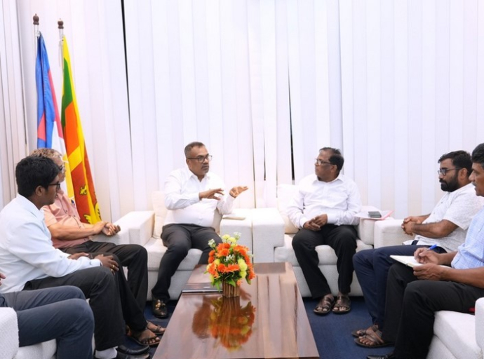 நிதி மற்றும் திட்டமிடல் பிரதி அமைச்சருக்கும் கௌரவ ஆளுநருக்கும் இடையில் கலந்துரையாடல் 