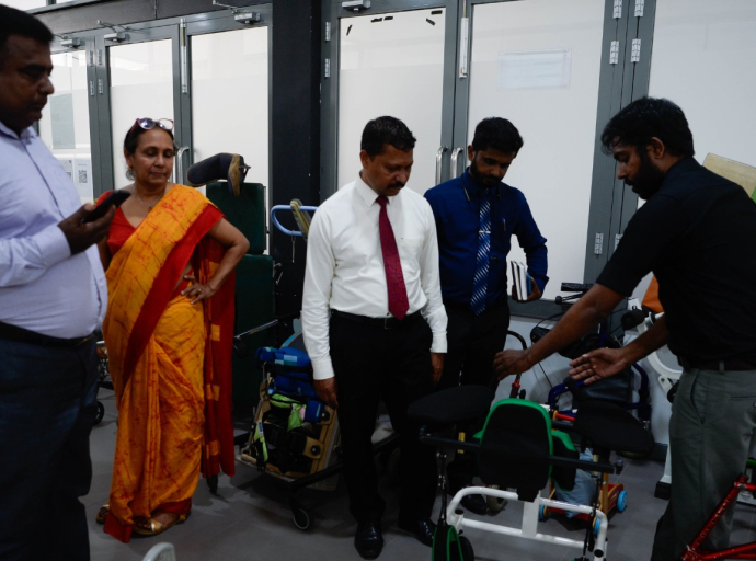 நாட்டிலுள்ள மாற்றுத்திறனாளி குழந்தைகளுக்கான 'அயாதி' தேசிய மையத்திற்கு சுகாதார பிரதி அமைச்சர் விஜயம் 