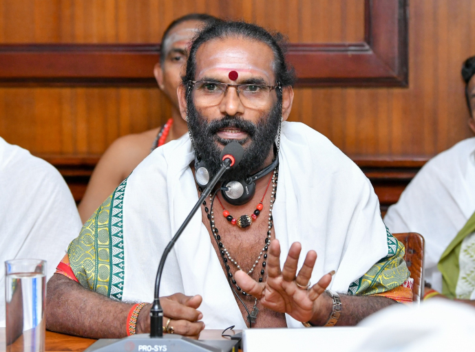 மலையக இந்து குருமாருக்கும் ஜனாதிபதியின் செயலாளருக்கும் இடையில் சந்திப்பு