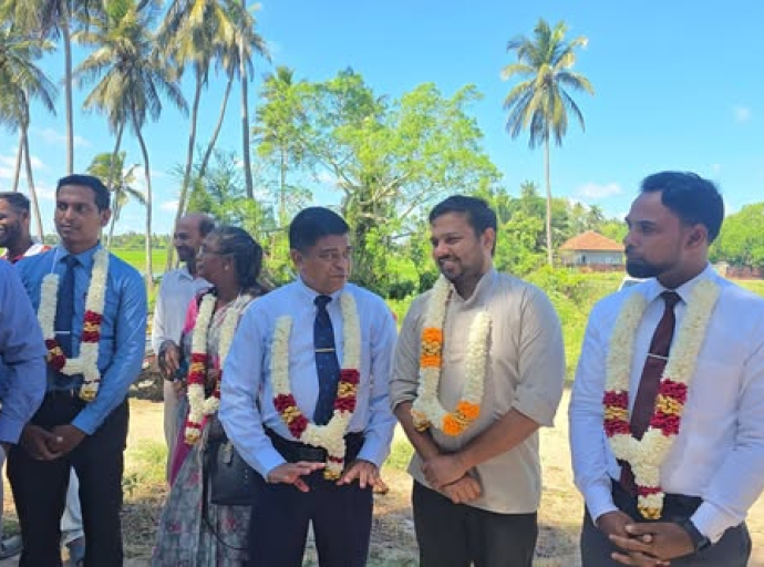 ஆயிரம் கிராமங்களில் ஆயிரம் வேலைத்திட்டங்கள் – திருகோணமலை மாவட்ட பிரதான நிகழ்வு ஆரம்பம்