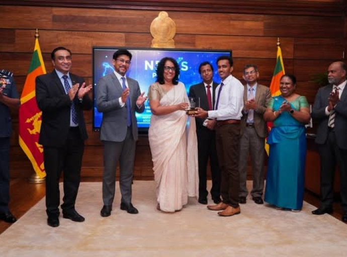 டிஜிட்டல் ஸ்ரீலங்காவை யதார்த்தமாக்கி கல்வித்துறையில் பாரிய மாற்றம்: NEMIS கட்டமைப்பு மற்றும் ‘ஈ-தக்சலாவ’ கற்றல் மேலாண்மை முன்னோடித் திட்டம் பிரதமரின் தலைமையில் அலரிமாளிகையில் ஆரம்பம்
