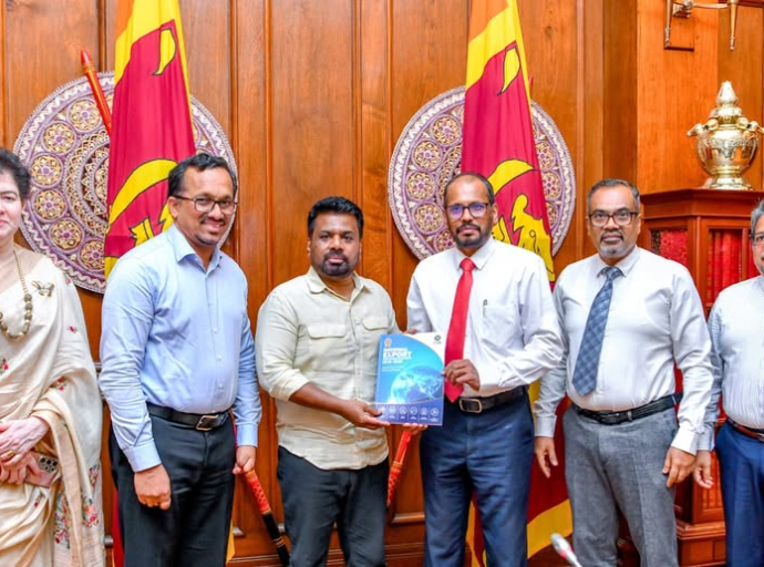 இலங்கையின் தேசிய ஏற்றுமதி அபிவிருத்தி திட்டம் (2026–2030) ஜனாதிபதியிடம் கையளிப்பு