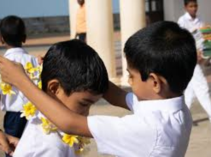 2027 முதல் பாடசாலைகளில் தரம் 1 மாணவர்களை சேர்த்துக் கொள்வதற்கான புதிய சுற்றுநிருபத்தை வெளியிட அமைச்சரவை அனுமதி.